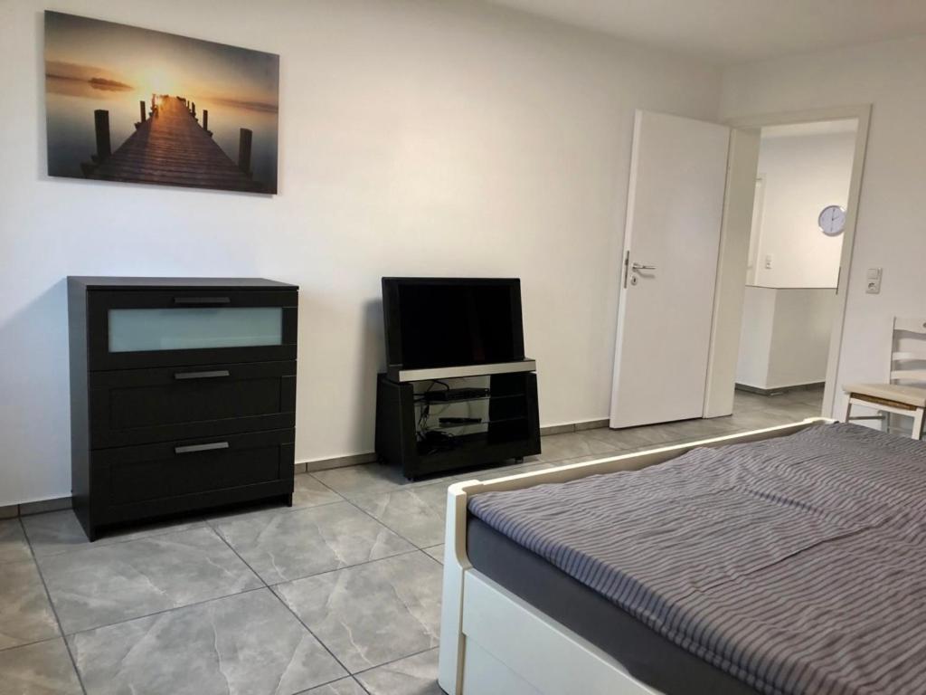Dachgeschosswohnung Mit Seeblick Ahrensbok Ngoại thất bức ảnh