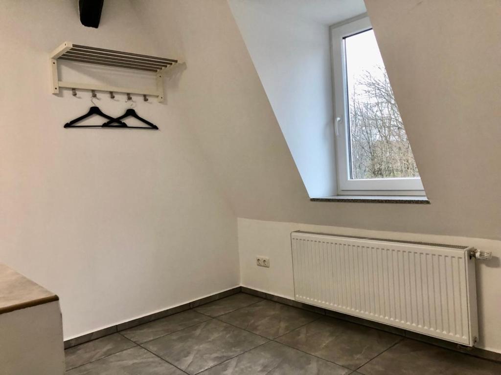 Dachgeschosswohnung Mit Seeblick Ahrensbok Ngoại thất bức ảnh