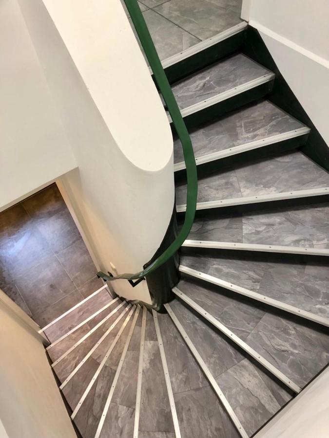Dachgeschosswohnung Mit Seeblick Ahrensbok Ngoại thất bức ảnh